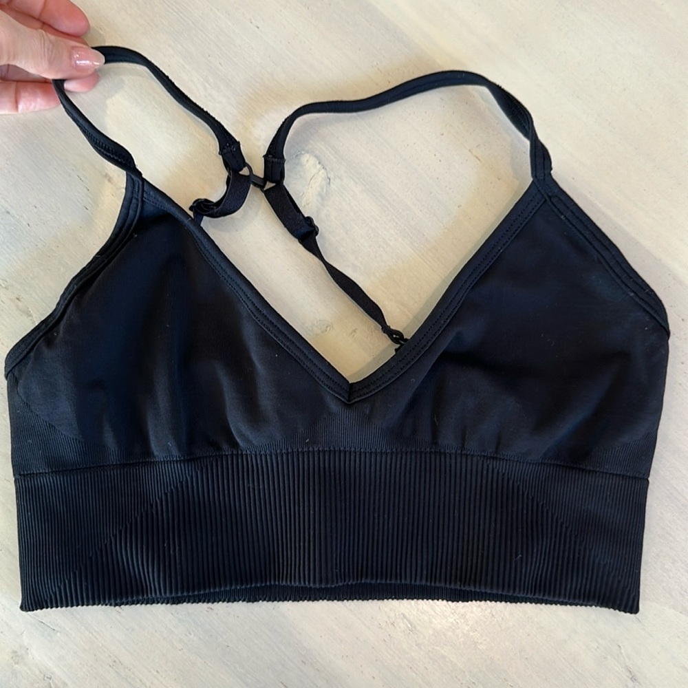 Lululemon Bra top black size 4